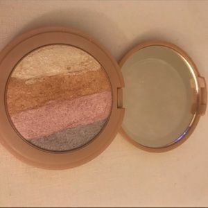 Tarte Spellbound Glow Rainbow Highlighter